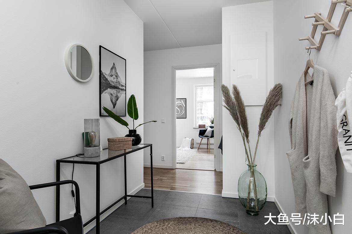 为了看不腻，74平小户型全屋简约风，厨房用“水泥”面！晒晒