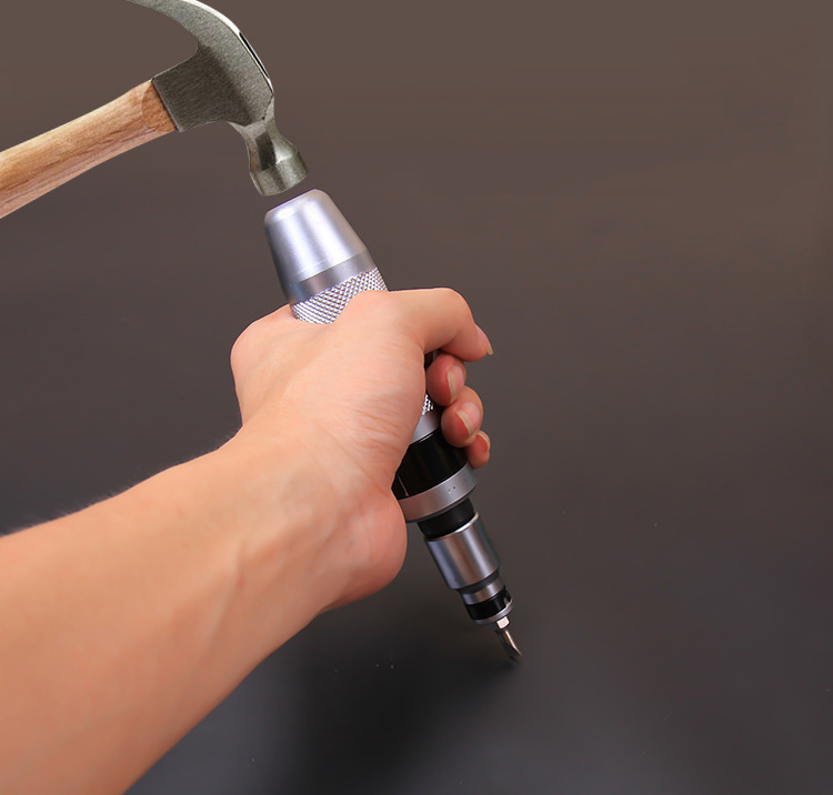 再见了，吊线锤！泥瓦工纷纷换上这“新式工具”，高效精准忒省劲