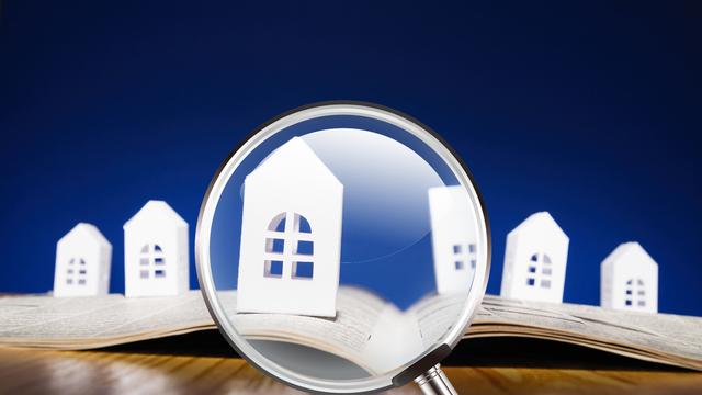 为什么买房行家都建议：选房尽量“远二近三”？住进去才明白！