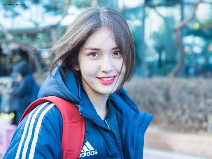 produce系列的国民center不但颜值高还身材好?
