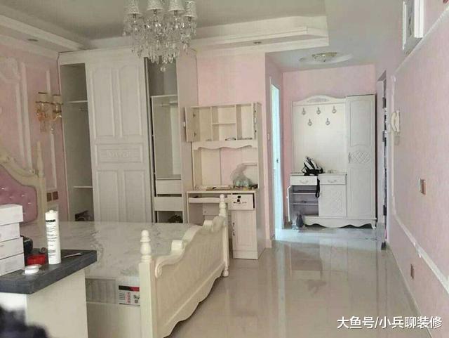 晒晒我的30平单身公寓，灶台就在床边，还有比这更小的房子吗？