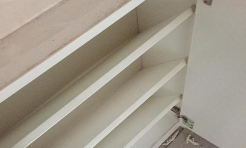 邻居强烈建议鞋柜这样处理，可当我看到后，却感觉很闹心