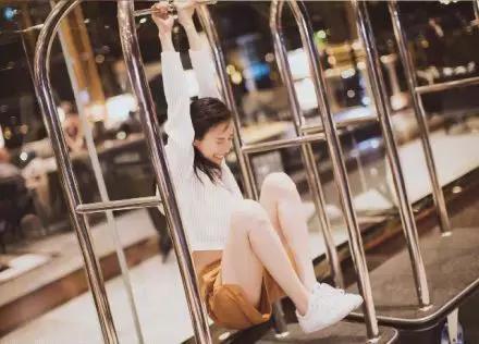 击垮倪妮，要当章子怡？她也太狠了