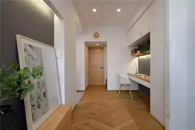 买80㎡顶楼被同事嘲笑, 看到我家大阳台改花园餐厅, 经常来串门!