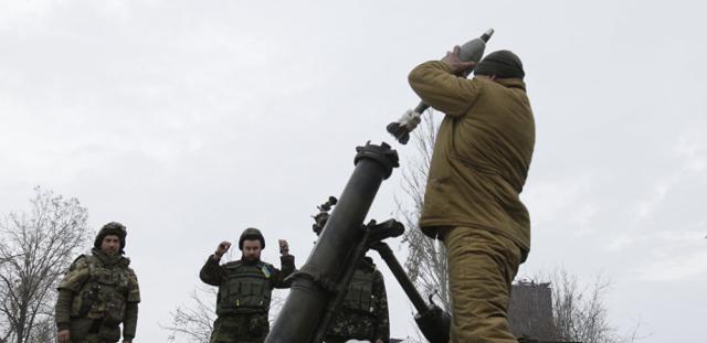 二架战机边境上空被击落，俄军全面动手报复，乌军向北约紧急求助