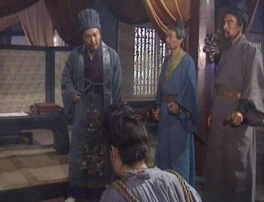 历史上张飞丢徐州，关羽丢荆州，马谡丢街亭，你觉得谁把蜀国坑的最惨