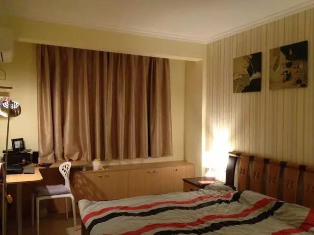 82平两室两厅小户型装修，简单中又带点小创意！