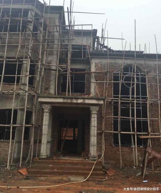 49萬在農村建兩層半小別墅，在城里只夠首付，城里小伙伴看的眼紅