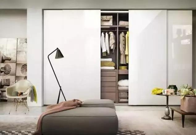 超适合小户型的嵌入式衣柜，让你家卧室多出5平米