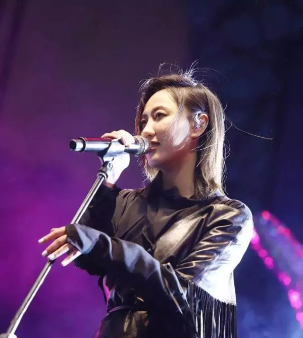 燃爆星城！来了你就忍不住摇摆