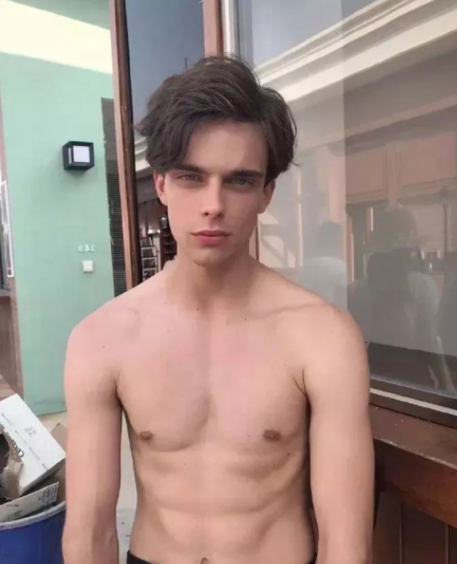 抖音一外国男子，致未成年少女怀孕，笑称：“中国女人真好骗！”