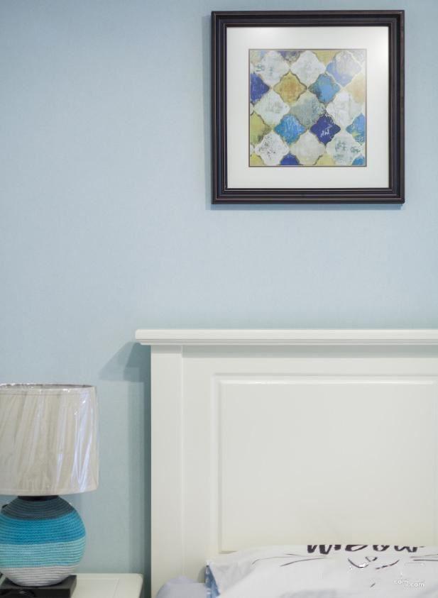 95平米简美风格小三房，清新色彩小美怡情，圆你吧台酒柜梦