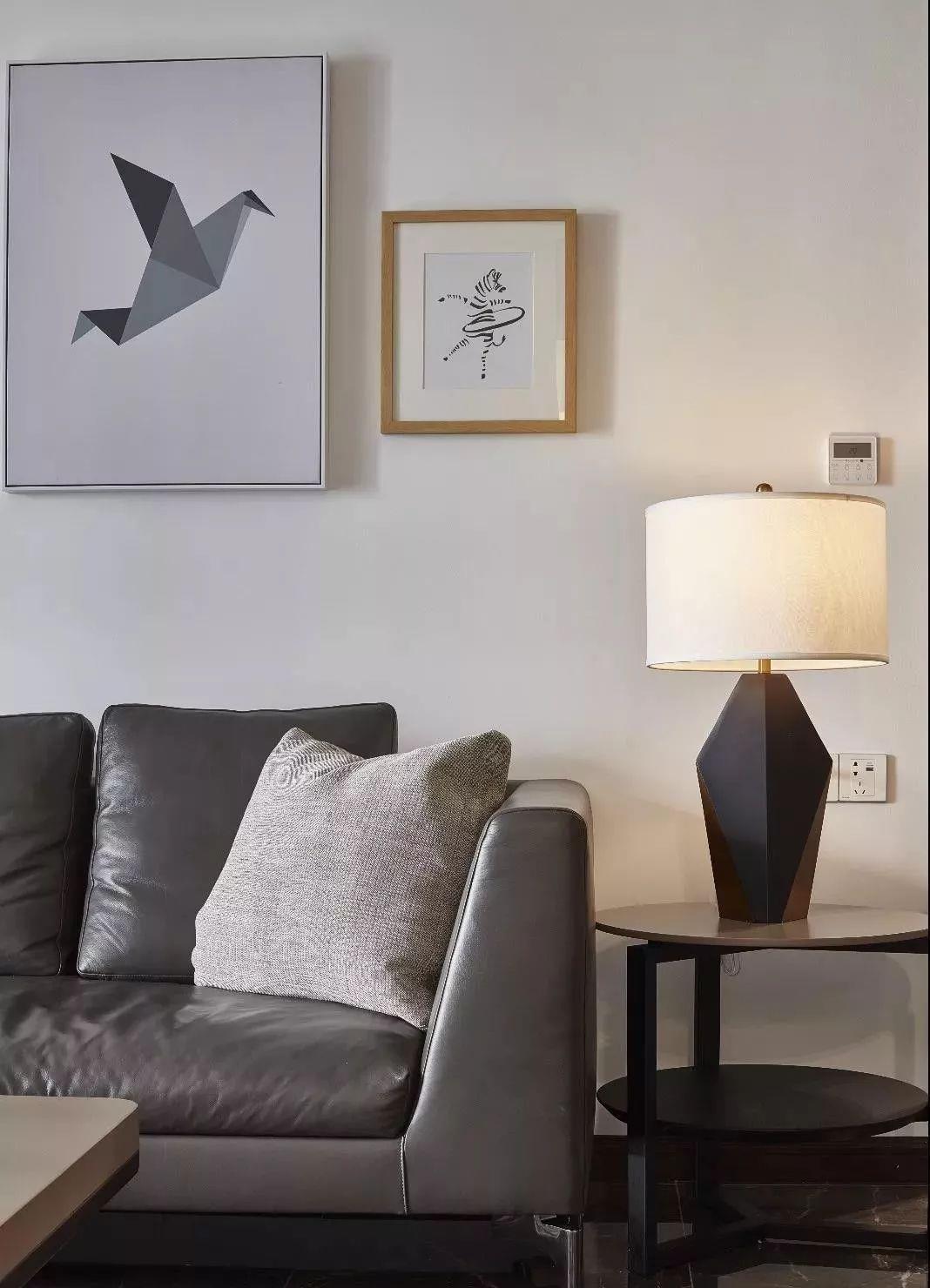 以后买房了，就照这样装，客餐厅太上档次，全屋简洁有气质！