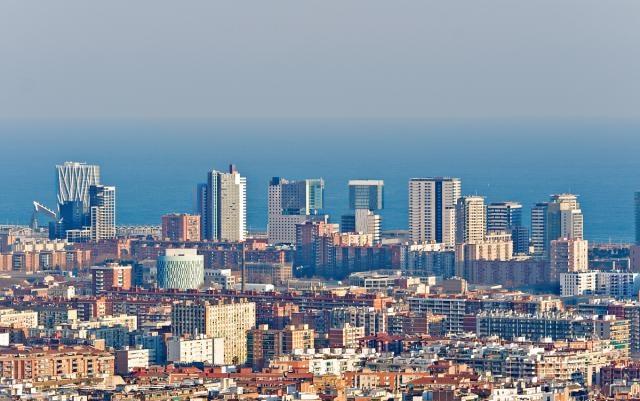 刚需买房越来越困难，并不是因为房价高，专家＂一句话＂说出真相