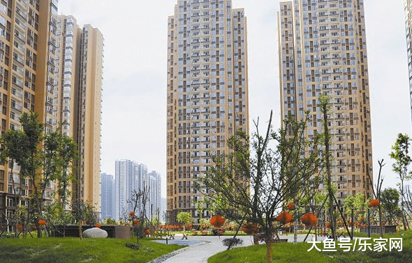 如果未来房价暴跌, 这3类人可能面临失业, 看完内心好纠结