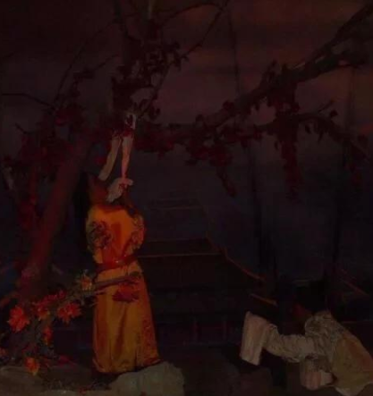 宋徽宗被金人熬成了灯油，后来归还的棺材里面是一段朽烂的木头吗？