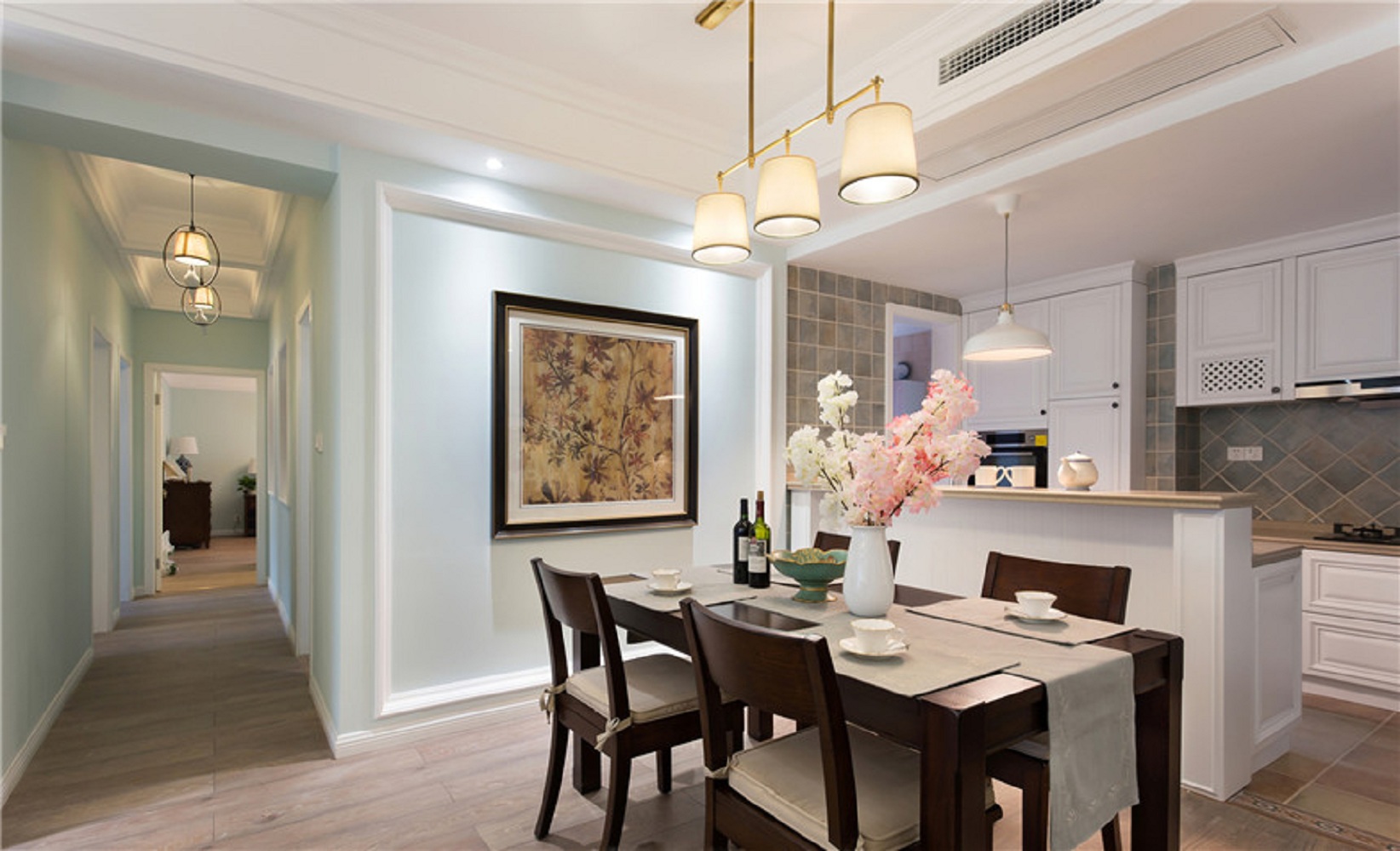 清爽简约美式3房2厅装修图，客厅沙发背景墙的设计真好看！