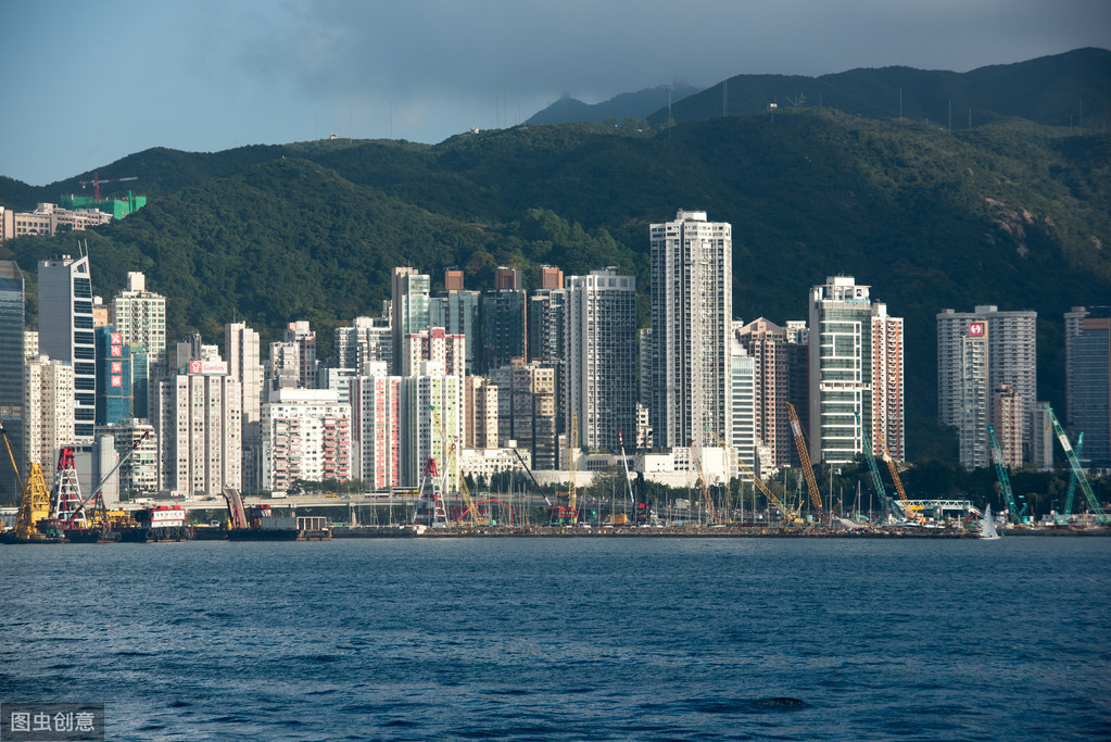 这回阿三高兴了吗？2027年印度人口赶超中国，成全球第一