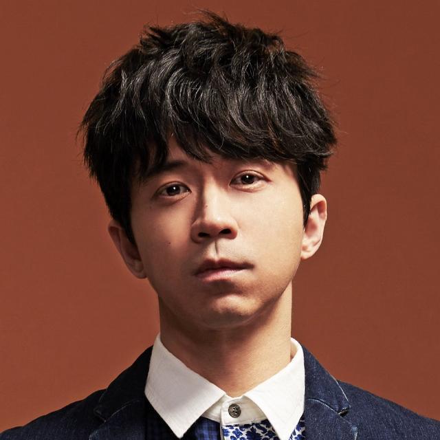 曾经是亚洲的“国宝”，一首歌赚了1亿，现在49还是一个人