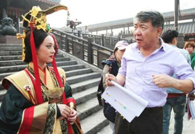 郑晓龙又拍新剧了，女主是她，董洁、赵丽颖心甘情愿当配角