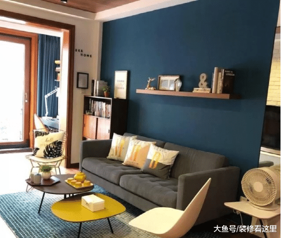 商侃晒出自己的房子，房子面积只有60平米，但是设计很有文艺感