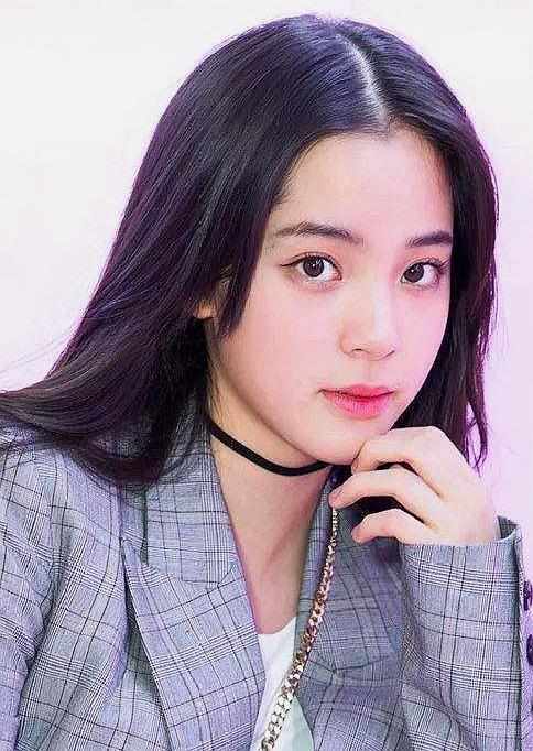 娱乐圈中6位甜美可爱的少女, 谁是你pick的对象