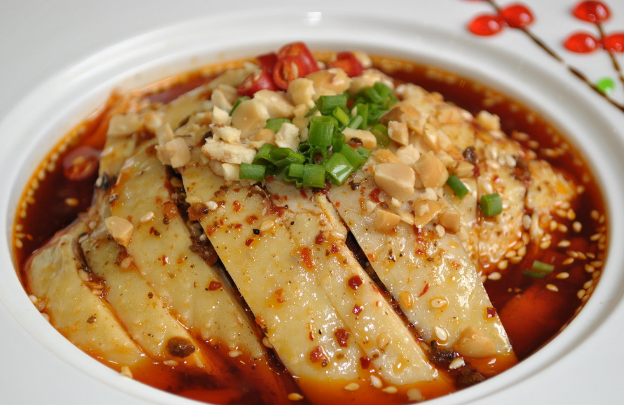 香辣口水鸡，老人小孩都爱吃，朋友吃了赞不绝口