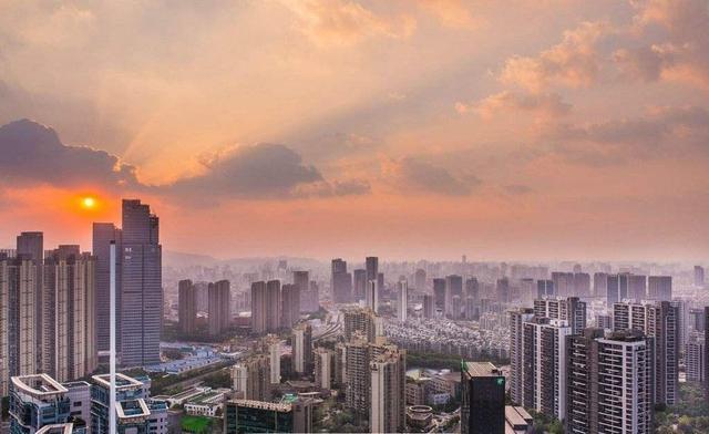 专家表示“棚改”是推动房价上涨的元凶之一，但短时间内不会叫停