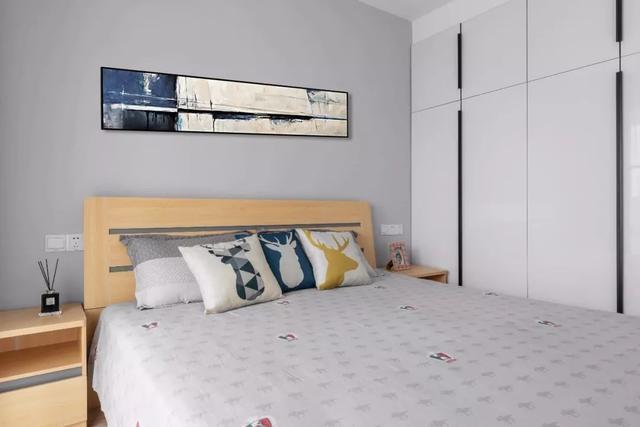 房价太高买不起大房子？紧凑一点的小房型该如何设计布局？