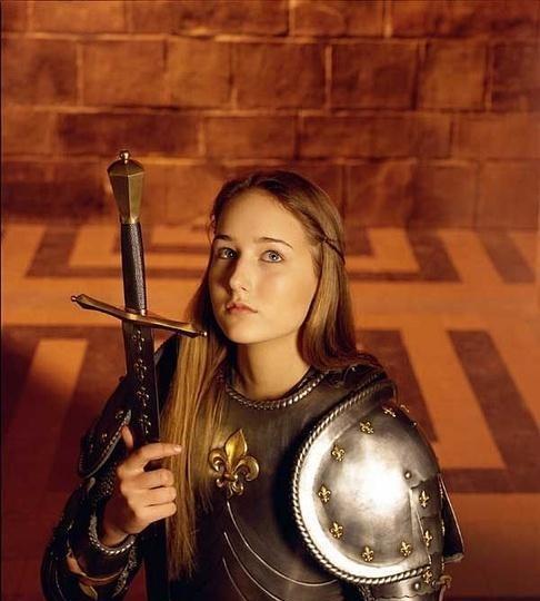 一个17岁乡村少女，为什么被称为法国救主，西方世界的不朽传奇