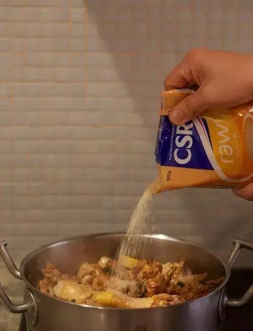 值得学的东北名菜小鸡炖蘑菇