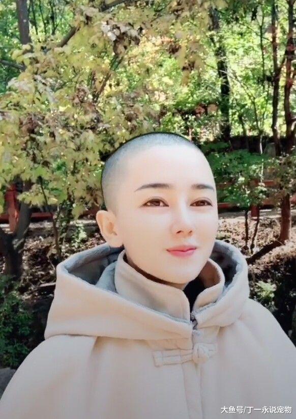 这位尼姑小姐姐火了，比范冰冰还美，圈粉百万，网友: 初恋的感觉