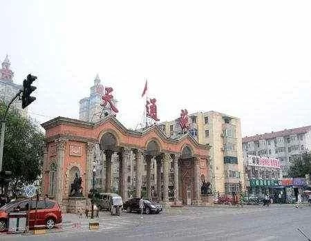 亚洲最大的住宅区，一天50多万人出门，规模堪比小城市，就在国内