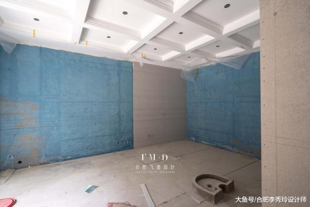 吊顶再怎么做，都没我家的好看！邻居遗憾自家天花板只走石膏线了