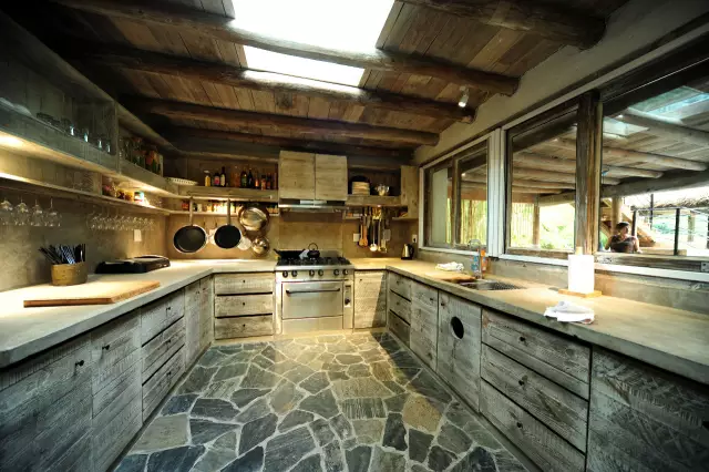 老屋改造，破败房子变花园别墅，你也可以