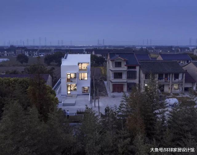 回家尽孝，花光800万，在农村为爸妈建房养老，幸福就要在一起！