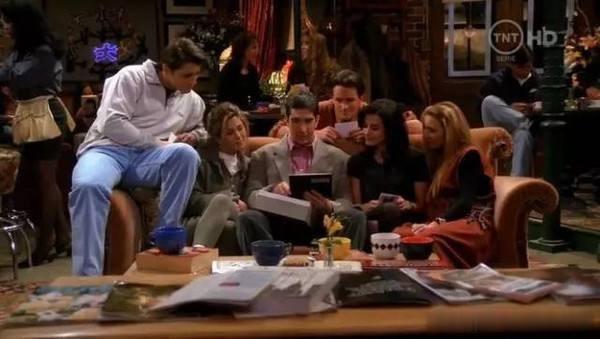 这世界有病，我们在故乡买的房是药，你愿意在自己家乡买房吗？