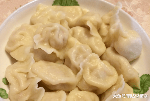 中国水饺走红美国，美国人来华后却“哭诉”：吃不起！到底为啥