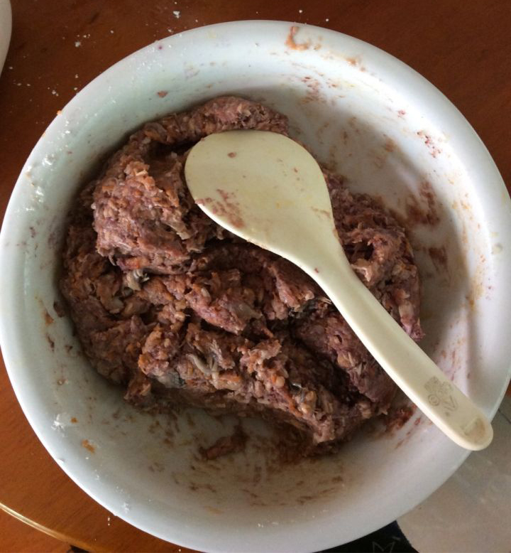 为什么有人说不能吃河北毒猫粮？居然是三无产品，铲屎官别再被坑