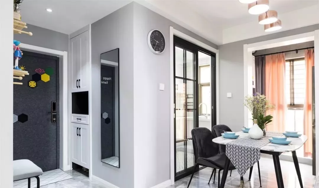 109㎡灰粉北欧风格装修，年轻人就喜欢这样有活力的设计