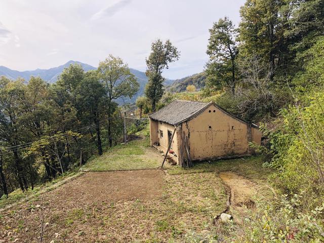 秦岭黑河峪望长沟｜房子只有在有人居住时，才是生机勃勃的家园