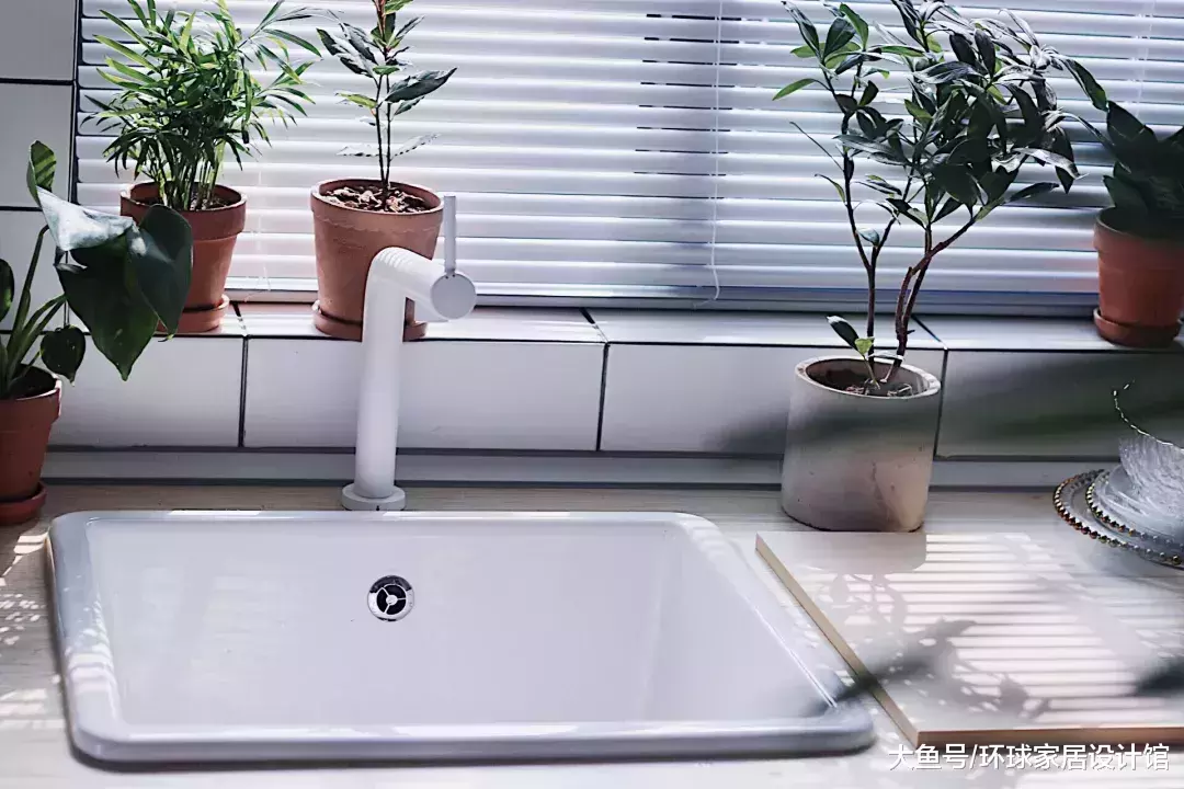 70㎡二房小戶型，8W打造文藝北歐風，收納爆棚！