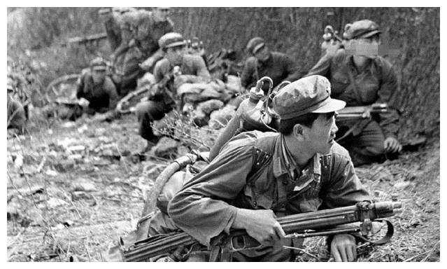 对越反击战，494团先败后胜，这才是从战争中学习战争