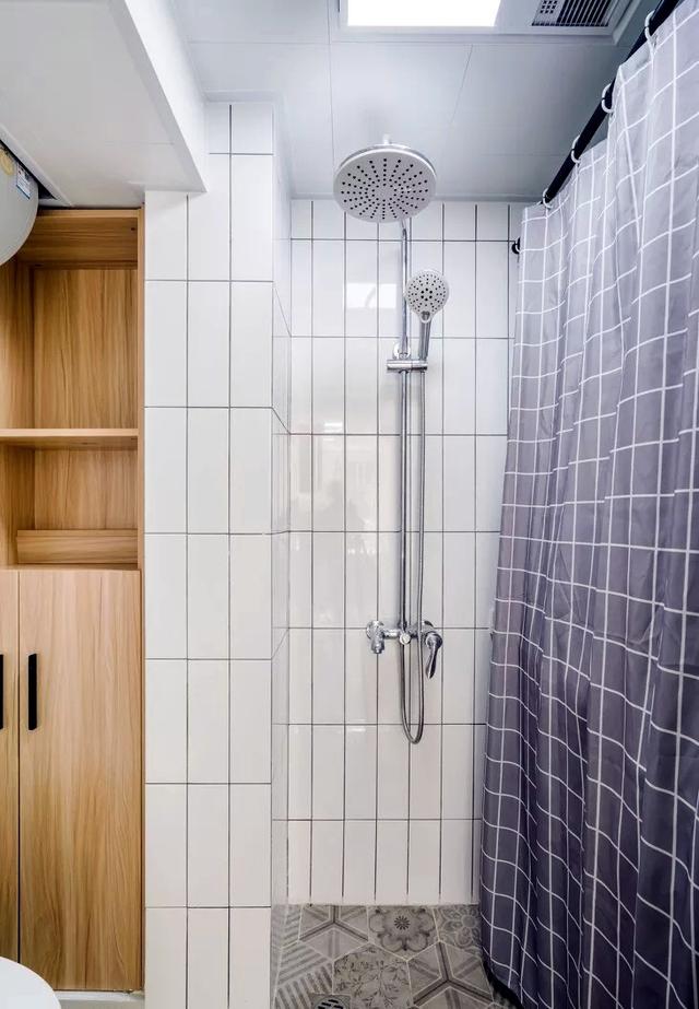 忍不住晒晒60㎡蜗居，阳台改造后很实用