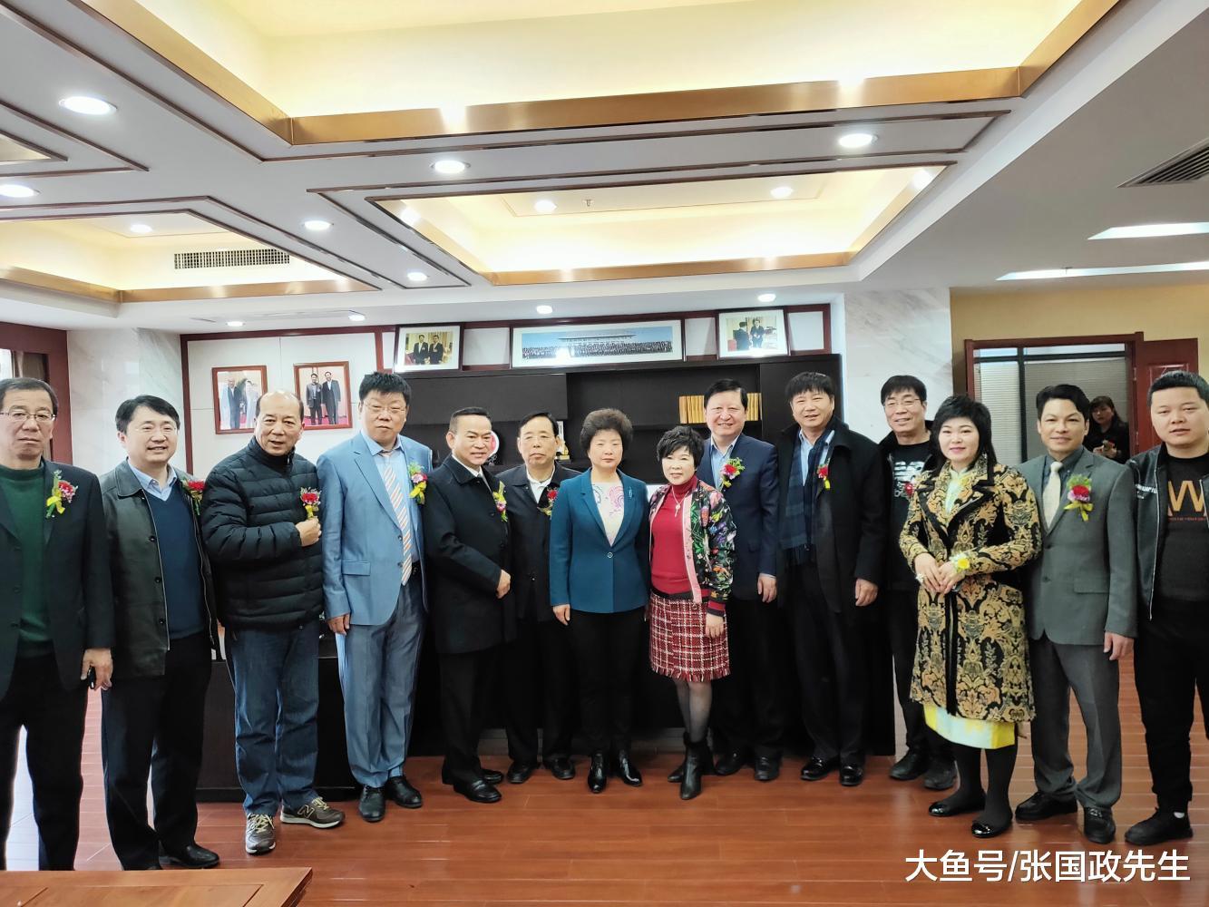 卢候光张旭明邀请张国政观礼澳门西安商会西安联络处揭牌仪式