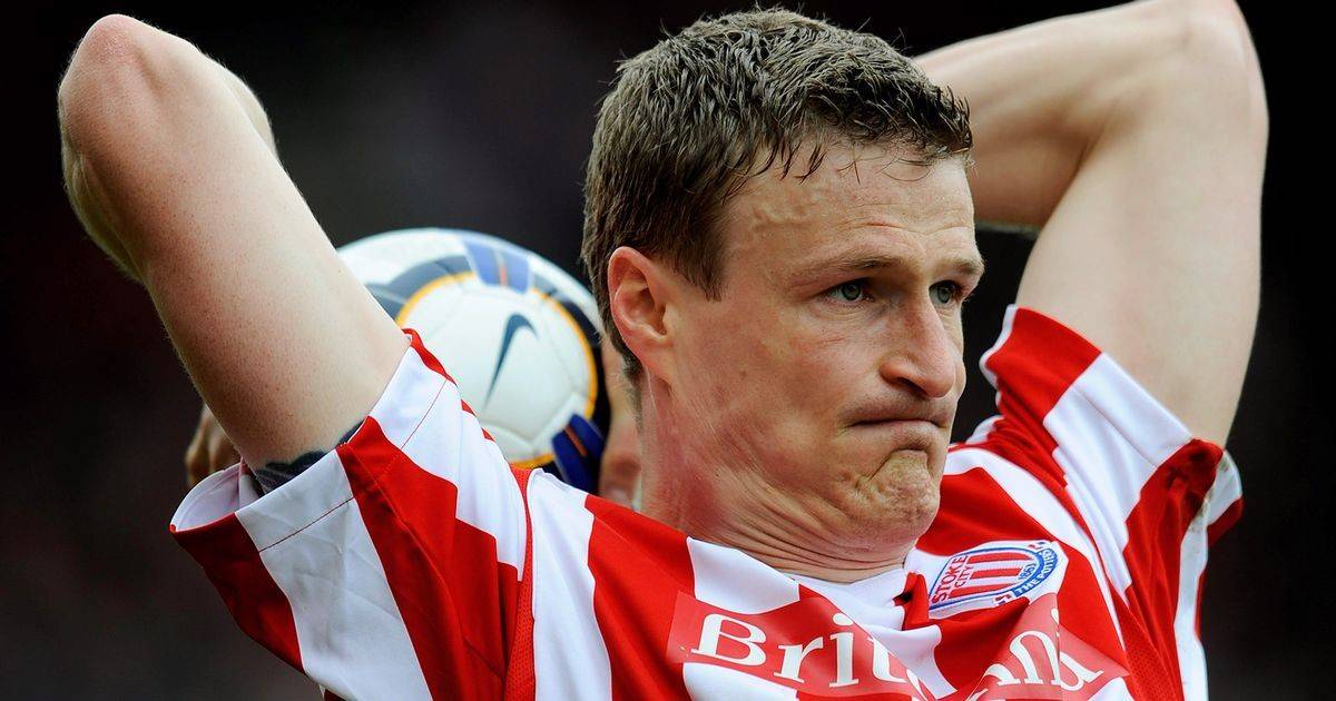 冠军中卫罗伯特-胡特昨日宣布退役!