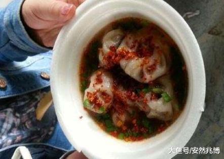 它曾经无人问津，上了《舌尖》后突然走红，刚出锅就遭哄抢