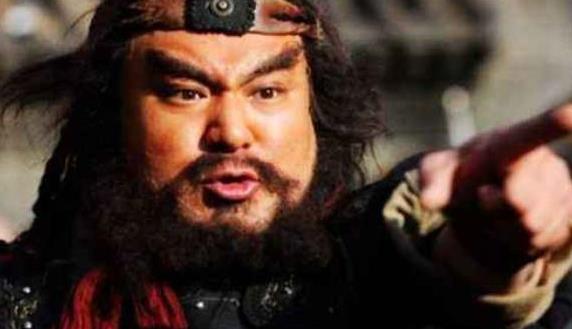 袁術稱帝時，所具有什么樣的優勢，又具備怎樣的條件？