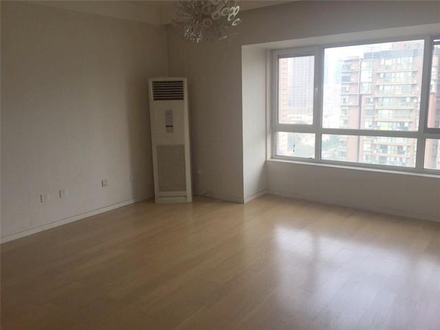 晒晒8年房龄的二手房，让人豁然开朗的感觉，暖暖的好温馨