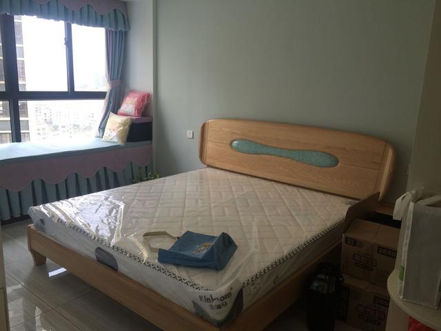 小康之家简单大气, 原木家具一入场特漂亮, 最满意自己搭配的窗帘
